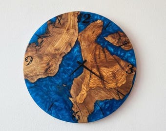Reloj de pared de madera de olivo epoxi verde: decoración rústica moderna para el hogar
