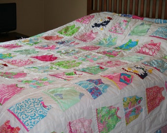 Queen size shift dress quilt made with authentic fabric