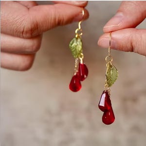 Pomegranate Seed Earrings, Red Pink glass Drop Earrings, Fruit Earrings, Food Earrings, Gift for Her, Pink Pomegranate Seed Earrings