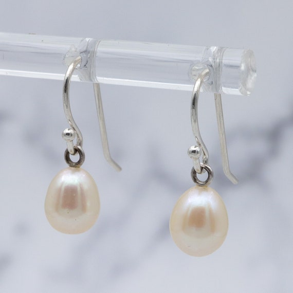 Simple vintage sterling & cultured pearl drop ear… - image 3