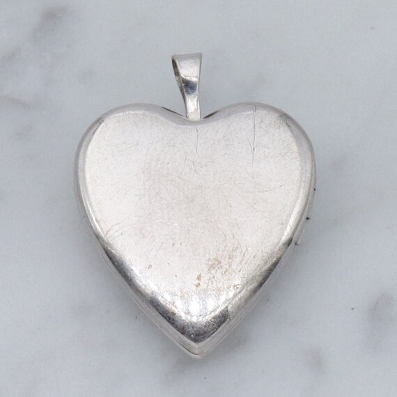 Vintage sterling, enamel & rhinestone heart locke… - image 4