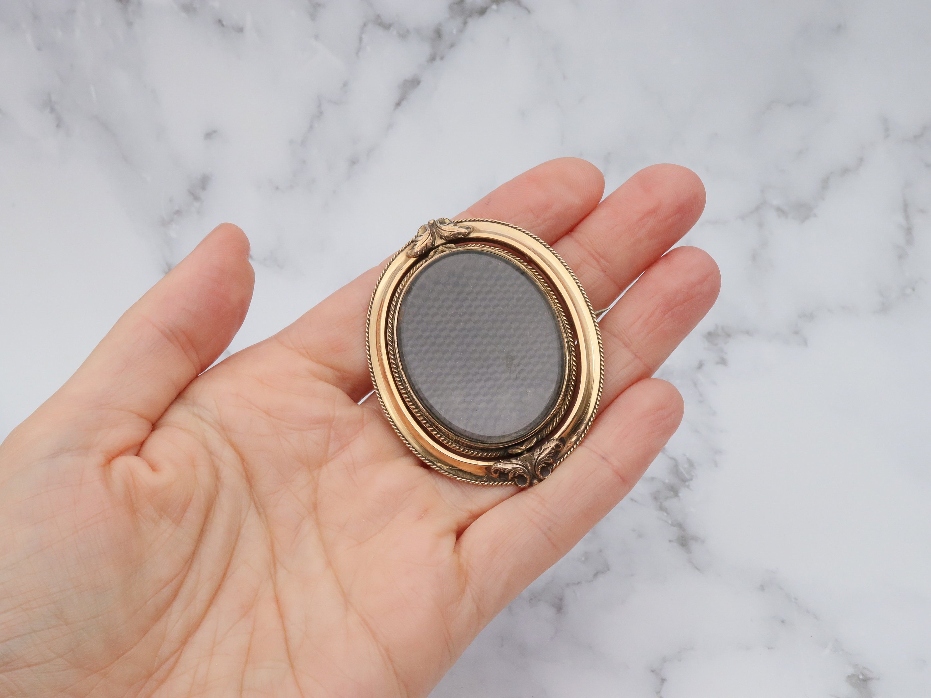 Antique Victorian 10k Gold Double Sided Mourning Flip Brooch