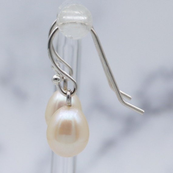 Simple vintage sterling & cultured pearl drop ear… - image 4