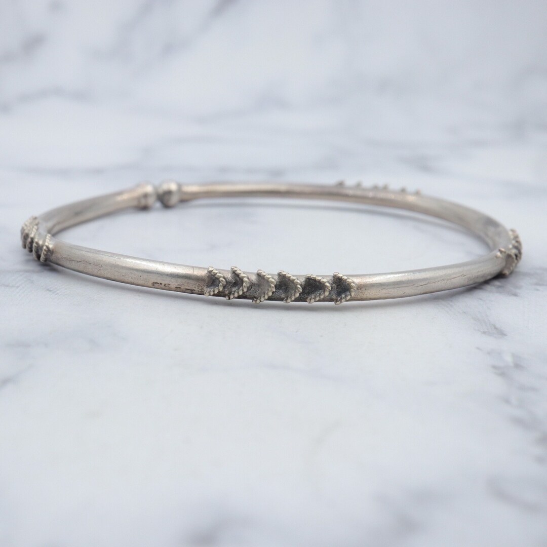 Vintage Sterling Chevron Design Bangle Bracelet - Etsy