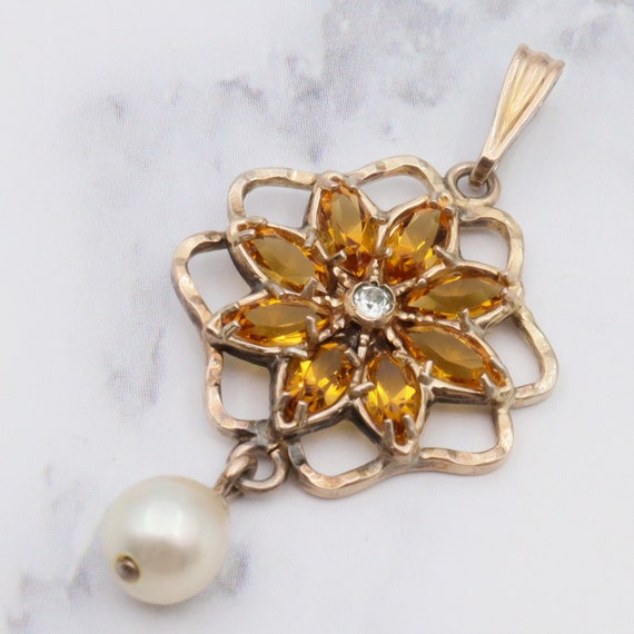 Antique 10k gold paste and cultured pearl flower … - image 1