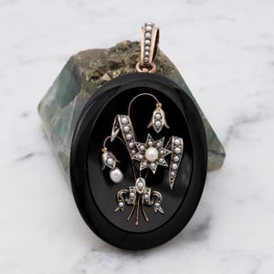 Antique Victorian French 18k gold onyx & pearl mourning brooch/pendant