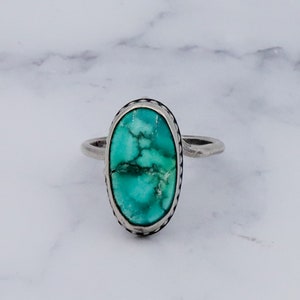 Vintage sterling & turquoise ring, sz 5.5