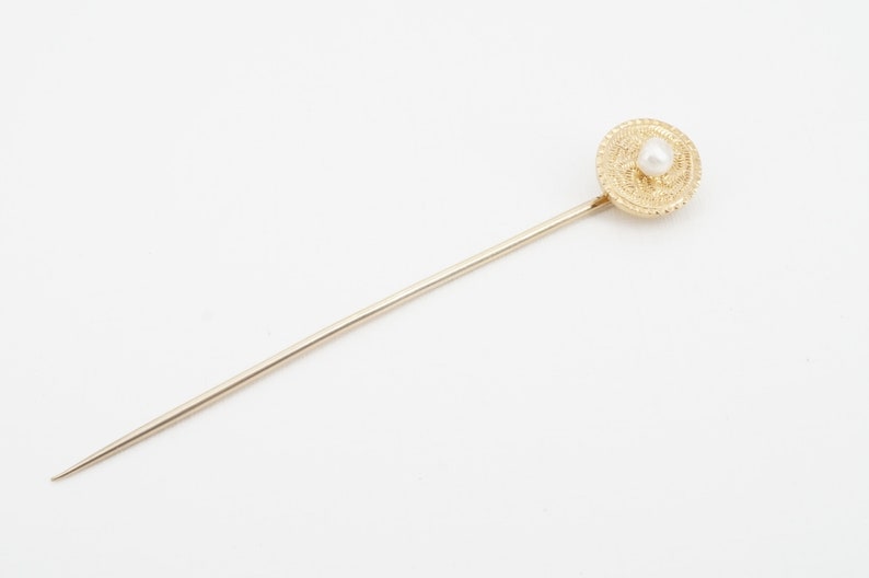 antique 18k gold engraved stick pin with 4mm natural pearl ww