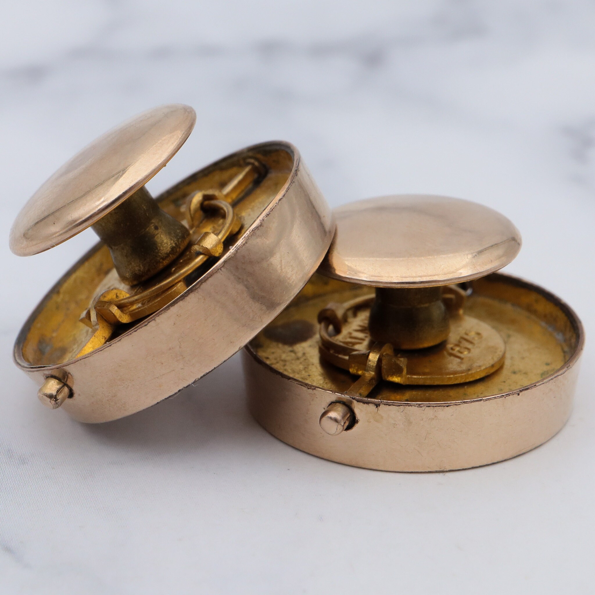 Anciens Boutons De Manchette Plaqué Or Avec Monogramme 'F' - Occasion