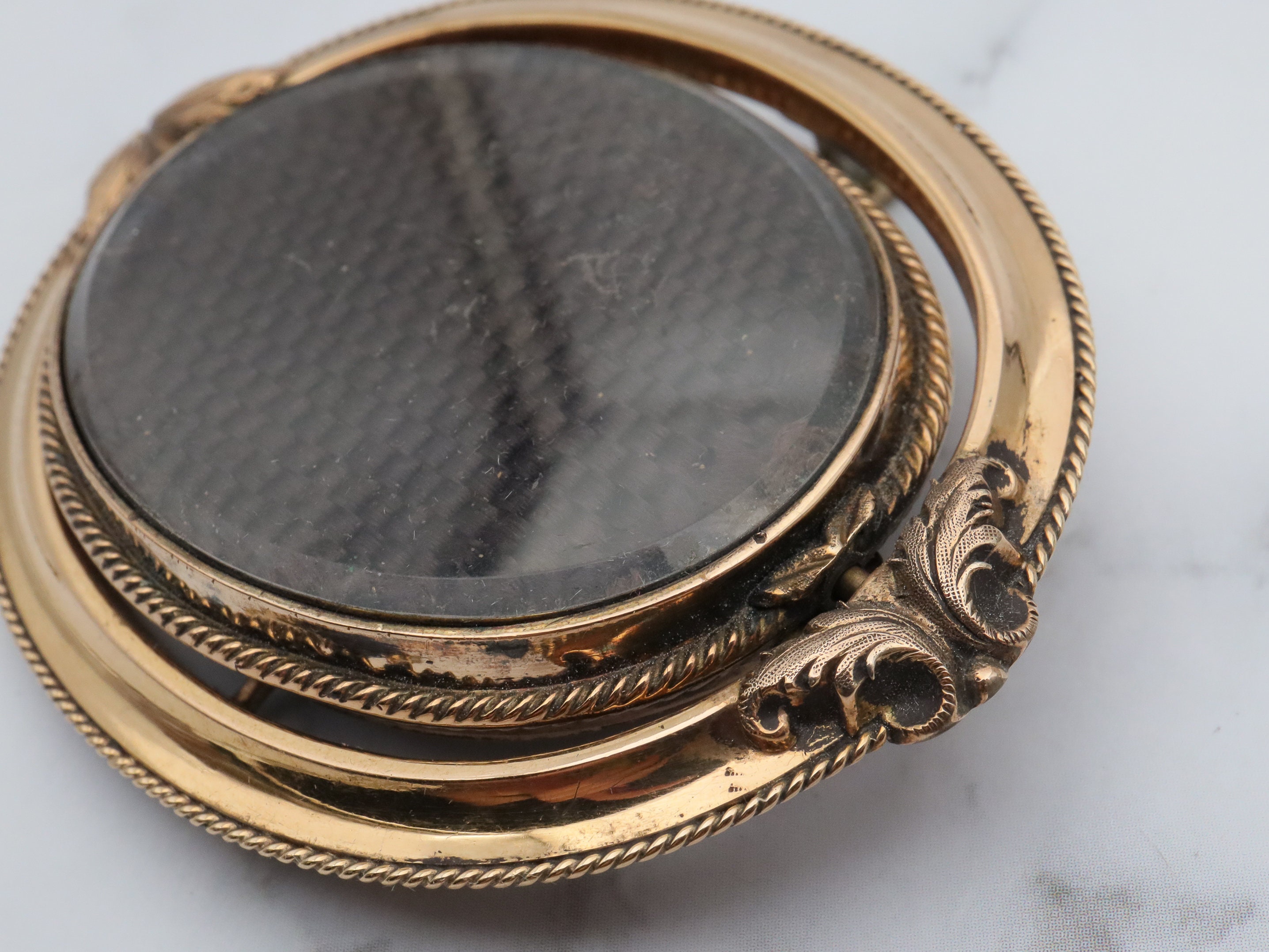 Antique Victorian 10k Gold Double Sided Mourning Flip Brooch