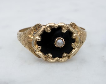 Antique Victorian 10k gold black enamel & pearl mourning ring, size 6.5