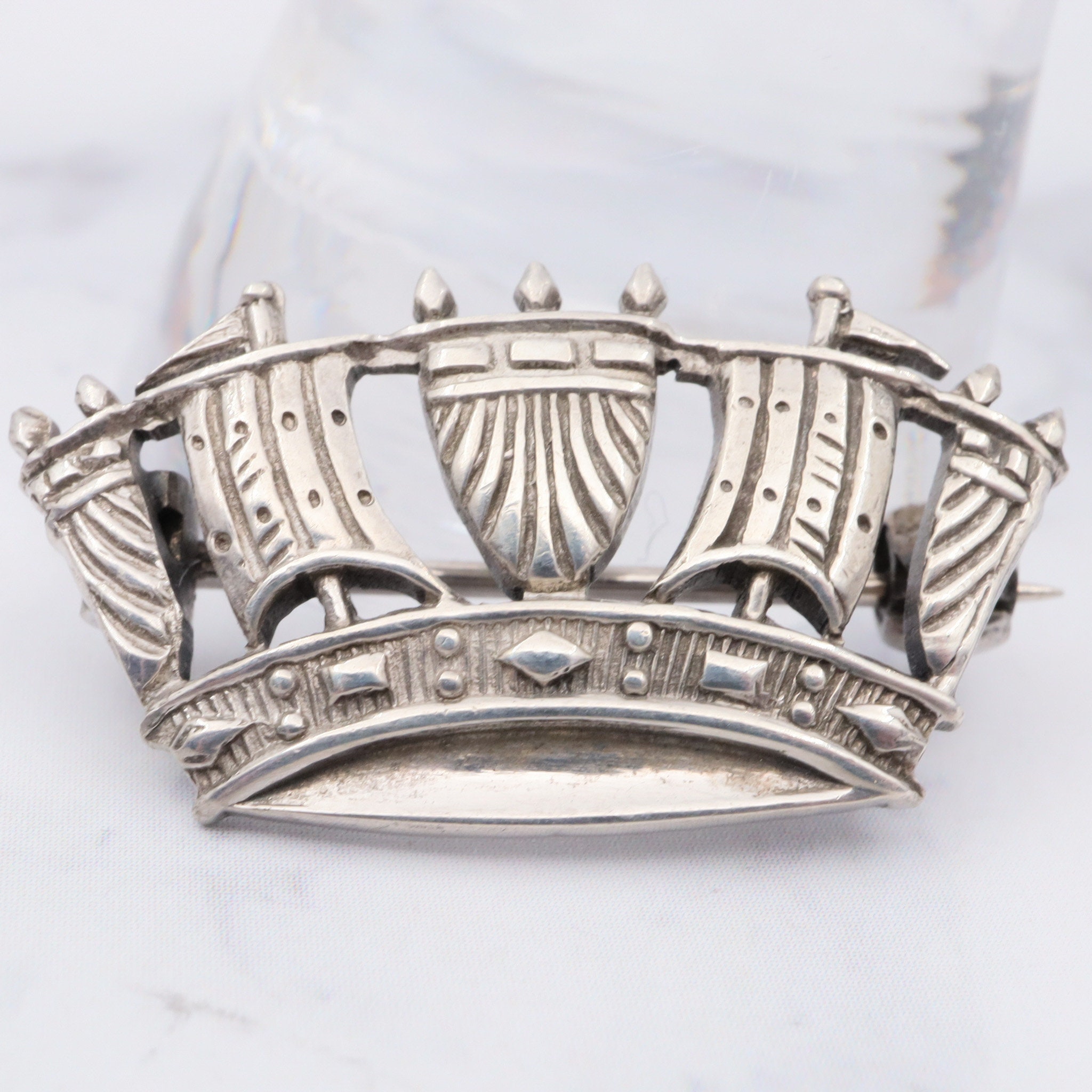 Naval crown brooch best sale