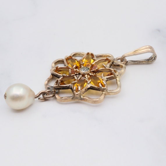 Antique 10k gold paste and cultured pearl flower … - image 2