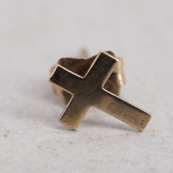 tiny 14k gold single cross stud earring