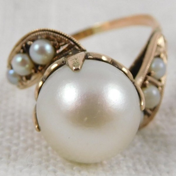 Vintage Pearl Nest Ring