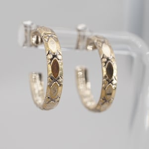 Orecchini a cerchio in argento sterling dorato