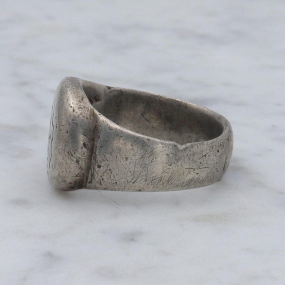 Ancient Middle Eastern silver signet ring, sz 9 - image 5