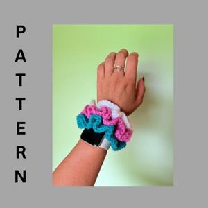 Crocheted Hair Scrunchie Pattern | Crocheted Hair Accessory Pattern | Crocheted Pattern | Beginner Friendly Pattern