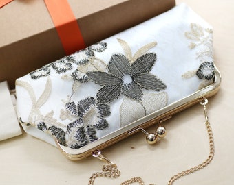 Black White and Gold Embroidery Lace Photo Clutch for brides, Bridesmaids, Mother of the Bride and Groom, Evening Purse | Personalized Bag