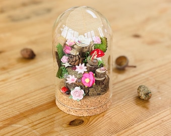 Enchanting DIY fairy garden kit : Tiny toadstool and plate in a Glass Dome