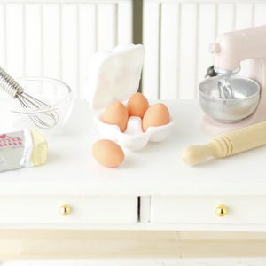 Dollhouse Miniature X-Large Eggs in Carton