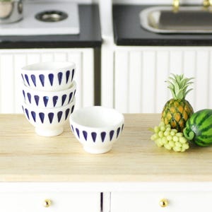 Dollhouse Miniature Giri Bowls Set of 4