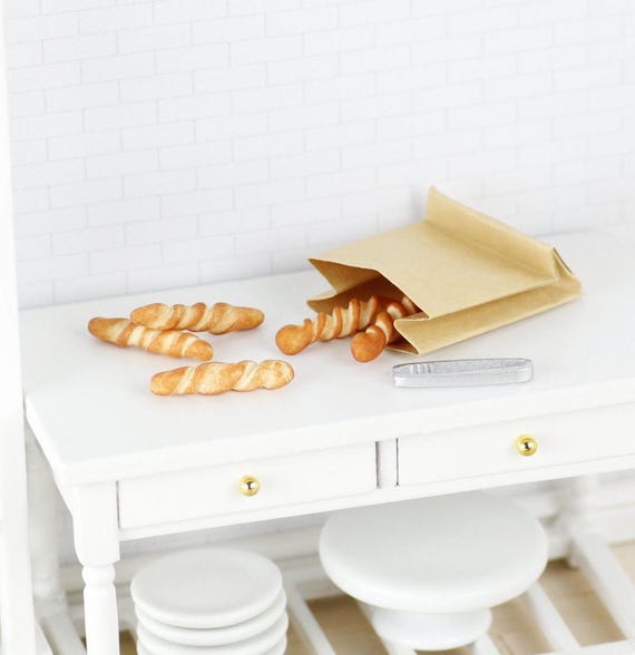 Dollhouse Miniature Bread Sticks Set of 1:12 Scale