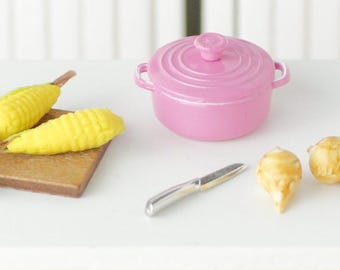 Dollhouse Miniature Dark Pink Dutch Oven Cooking Pot