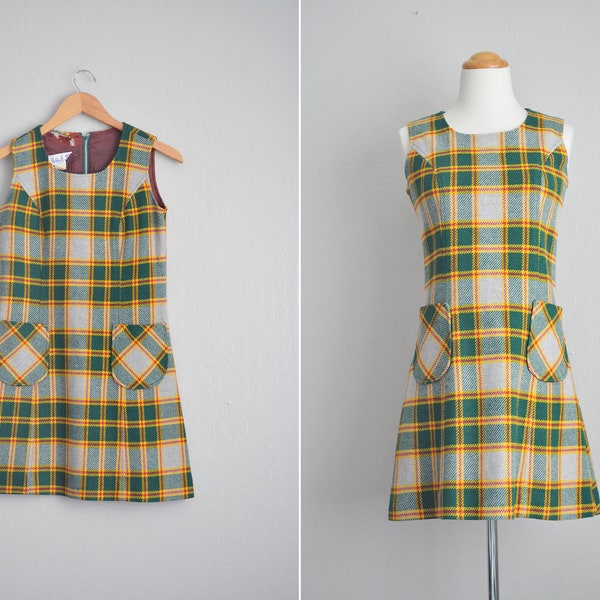 PLAID '60s JUMPER // Mod - Green - Sleeveless Pinafore - Shift Dress - Patch Pockets - Bobbie Brooks - Vintage '60s - Size XS