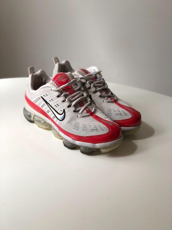nike air vapormax 360 white red