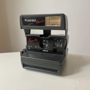 Vintage Polaroid Family Camera, Instant Film Camera, Retro Photography Collectible