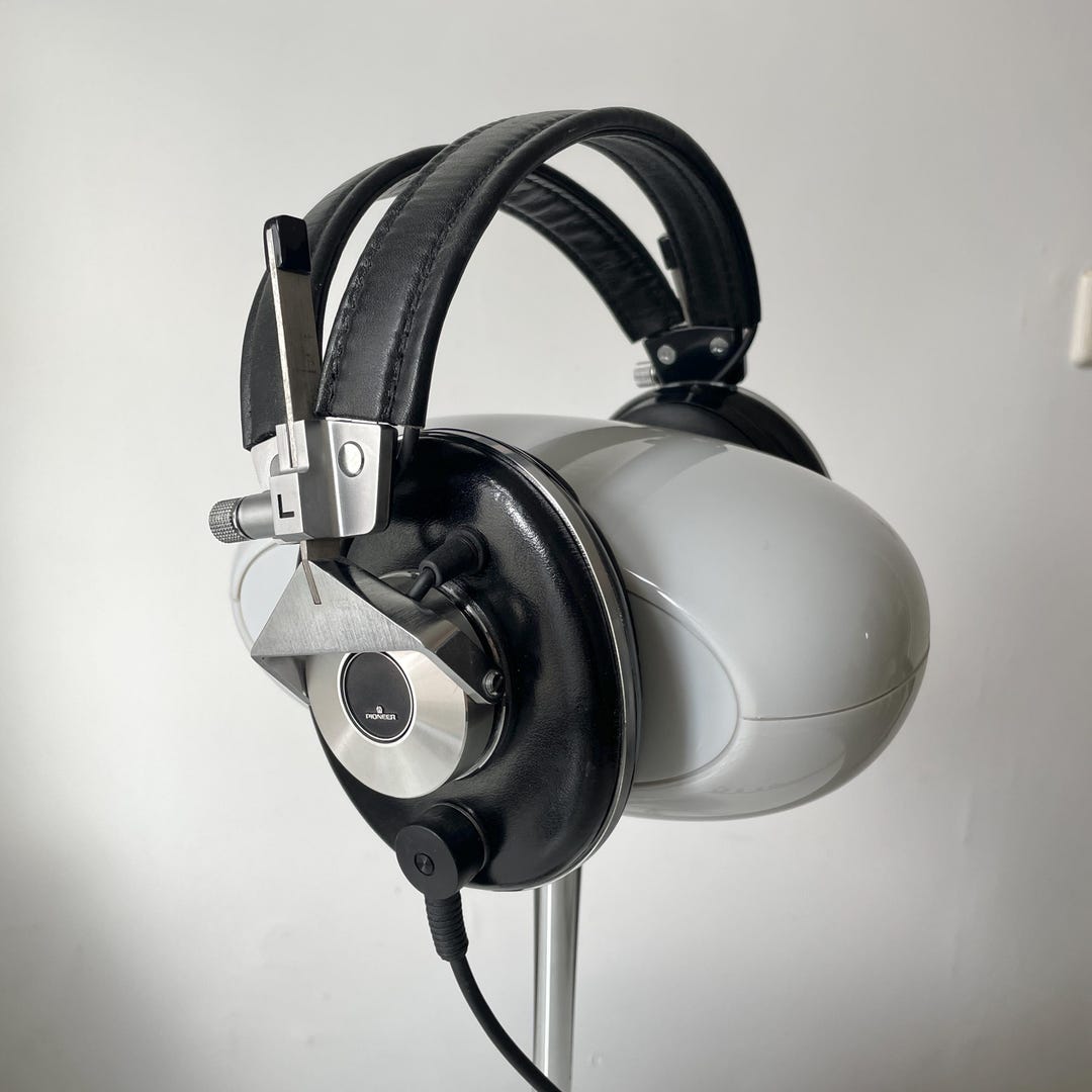 Pioneer monitor10 有線ヘッドホン PIONEER MONITOR 10 Electrodynamic Professional Headphones Vintage