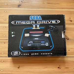 Mega Drive II Console MK-1631 PAL — 2 Controllers + Box — Tested Working