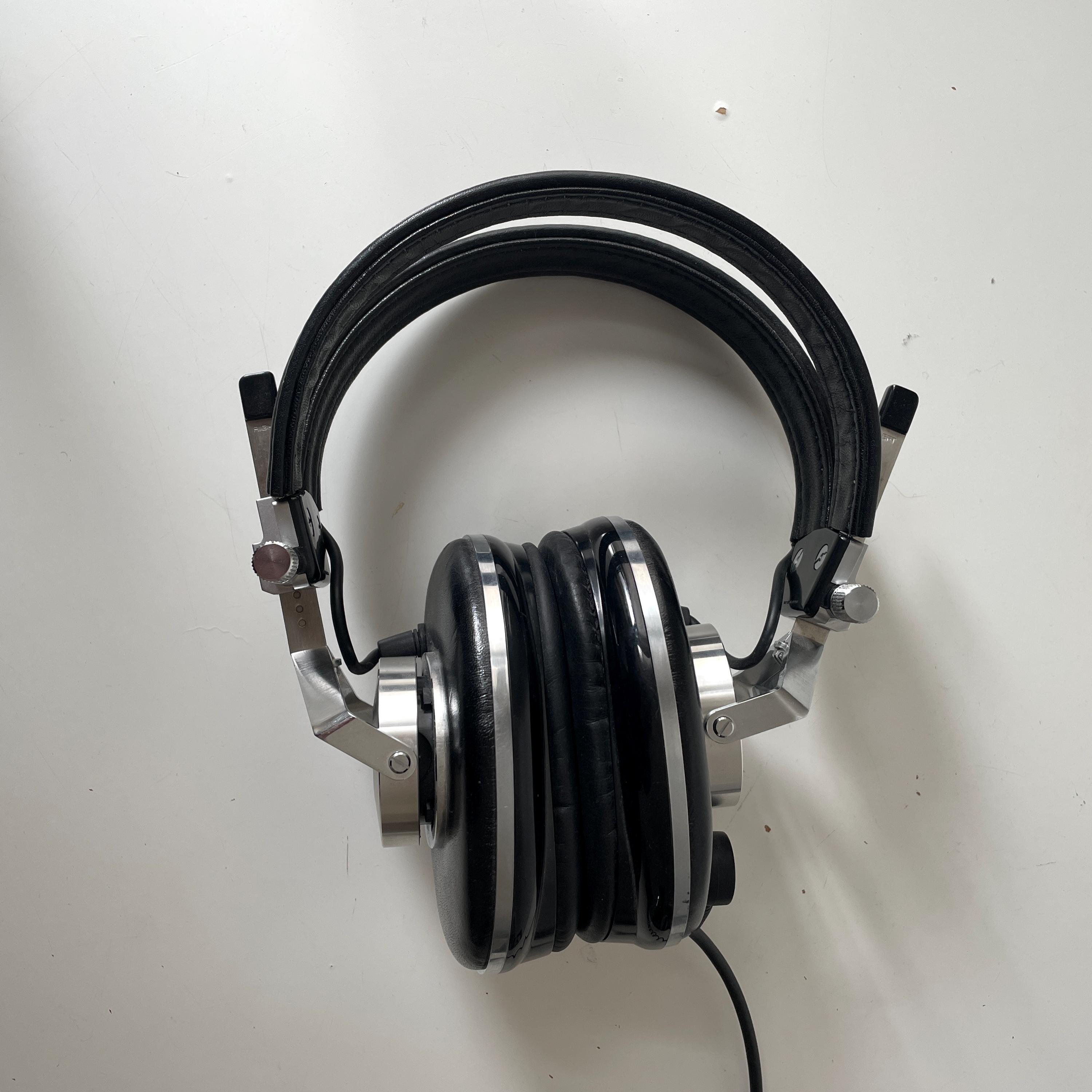 パイオニア ヘッドホン モニター10 【中古】PIONEER MONITOR10 中古品】Pioneer・パイオニア＊「MONITOR 10」ステレオヘッドホン＊廃