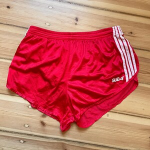 Pantalones cortos de running Sub4 vintage de los 80, rojos, de nailon, con 3 rayas, fabricados en Irlanda, talla XXL.