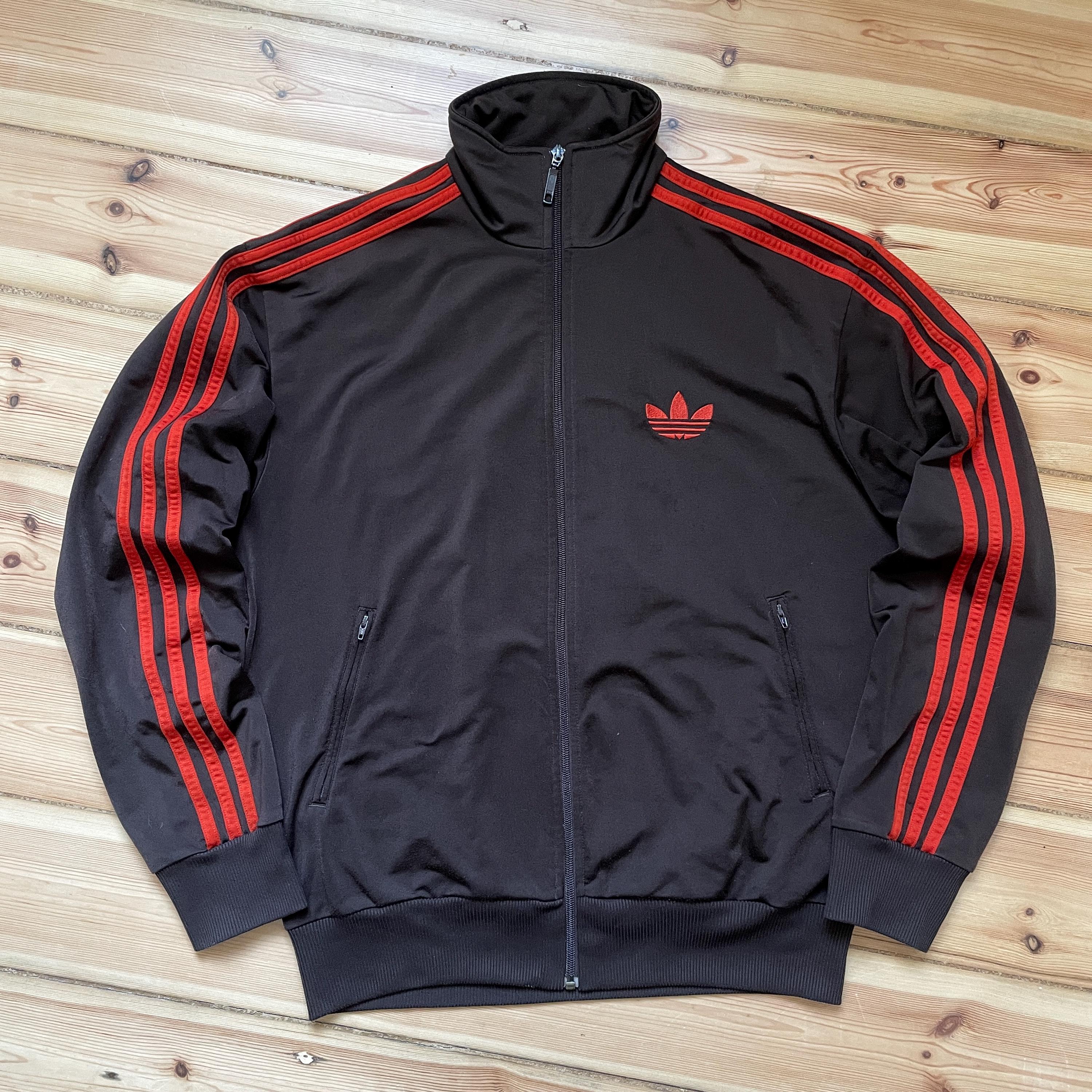 アディダス adidaデサント製 トラックジャケット 黒 M〜L 刺繍ロゴ 