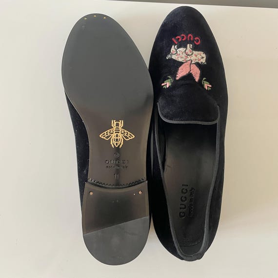 Gucci Runway Logo Flying Pig Velvet Leather Loafer Size EU  display picture 1
