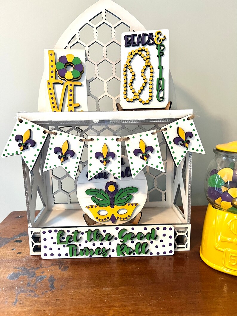 mardi gras tiered tray