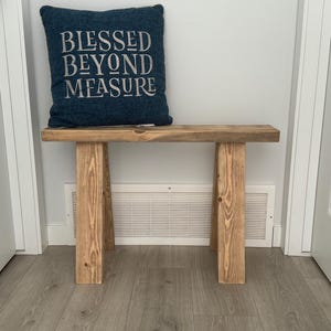 Banco de inspiración vintage, banco de entrada, madera maciza, banco rústico, decoración del hogar, banco antiguo primitivo, banco de sofá, banco decorativo