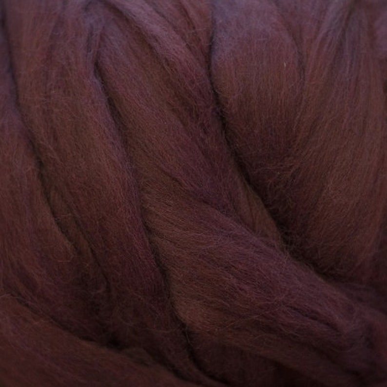 Wine solid Merino Wool Combed Top for spinning 8 ounces