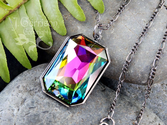 Dark Rainbow Necklace Color Changing Vitrail Medium Swarovski