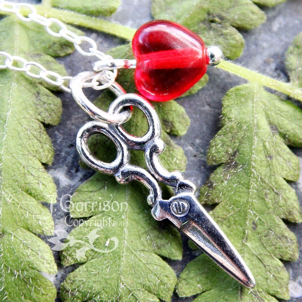 Minuscules ciseaux et collier de cœur en verre rouge - charme et chaîne en argent sterling - pour coudre des fans de broderie scrap booking - livraison gratuite FRANCE