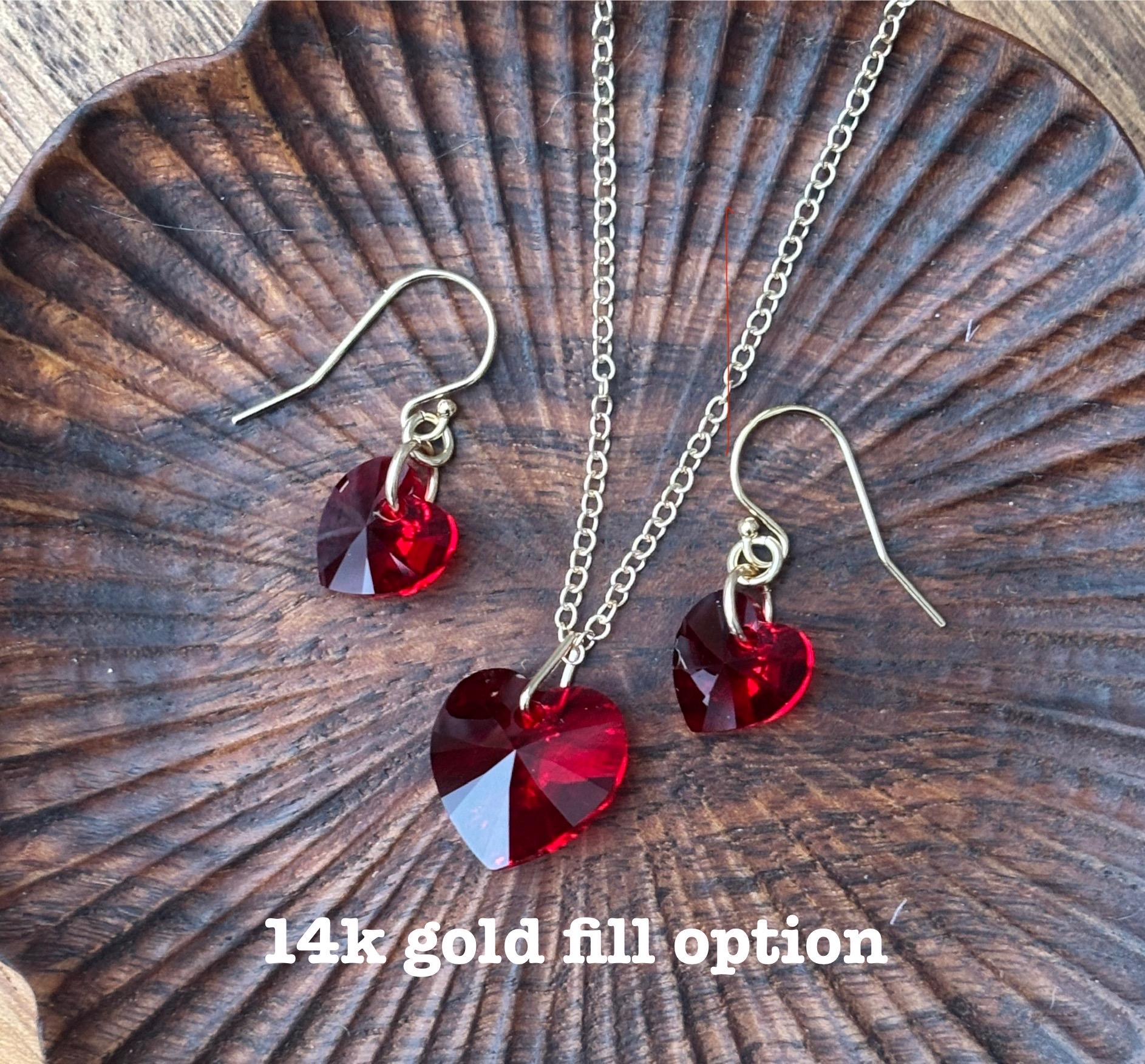 サイアム ルビーレッド ハート ネックレス & イヤリング セット