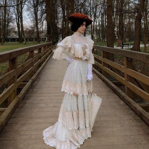 Vestido victoriano eduardiano de la década de 1900, vestido Cleo de Mérode de la Belle Époque, recreación histórica, corpiño y falda, vestido de encaje, vestido de novia
