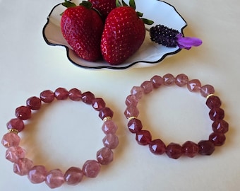 Erdbeerquarz Armband - natürliche facettierte Edelsteine, Liebe Energie Schmuck, sinnvolles Kristall Geschenk