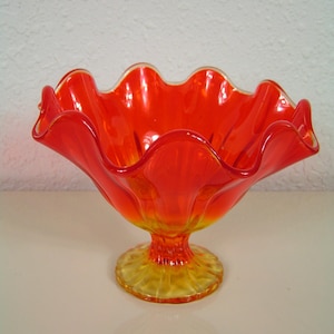 Vintage MCM LE Smith Simplicity Flame Amberina Handkerchief Vase Ruffle Compote