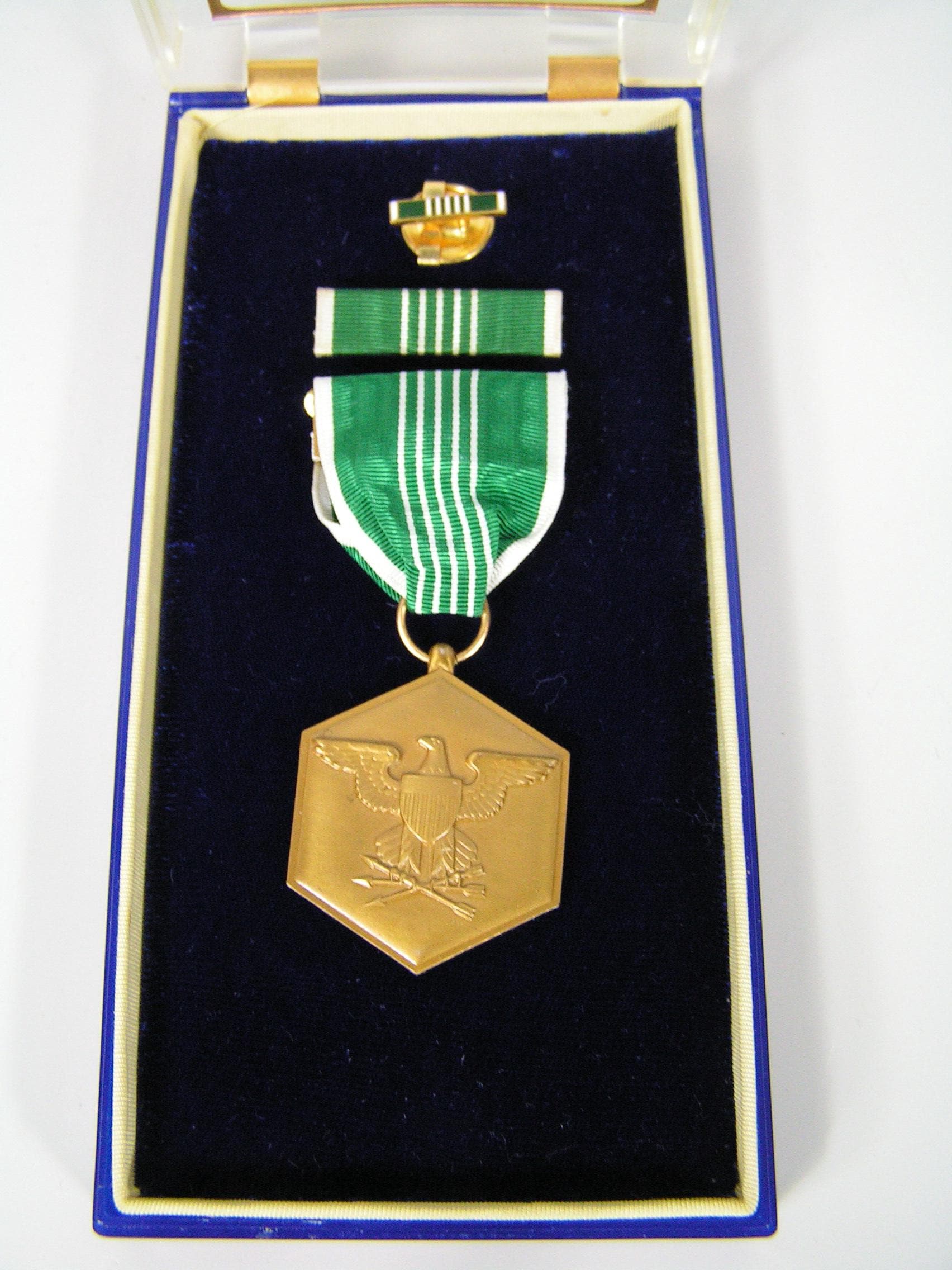 Vintage US Army Boxed Commendation Medal Set