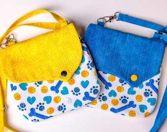 Bolso con forma de huesos de perro