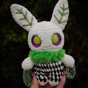Maeve the Moth *Crochet Pattern Only!* image 8