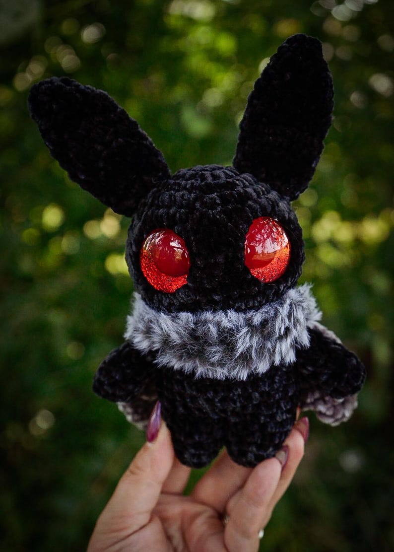 Maeve the Moth *Crochet Pattern Only!* image 7